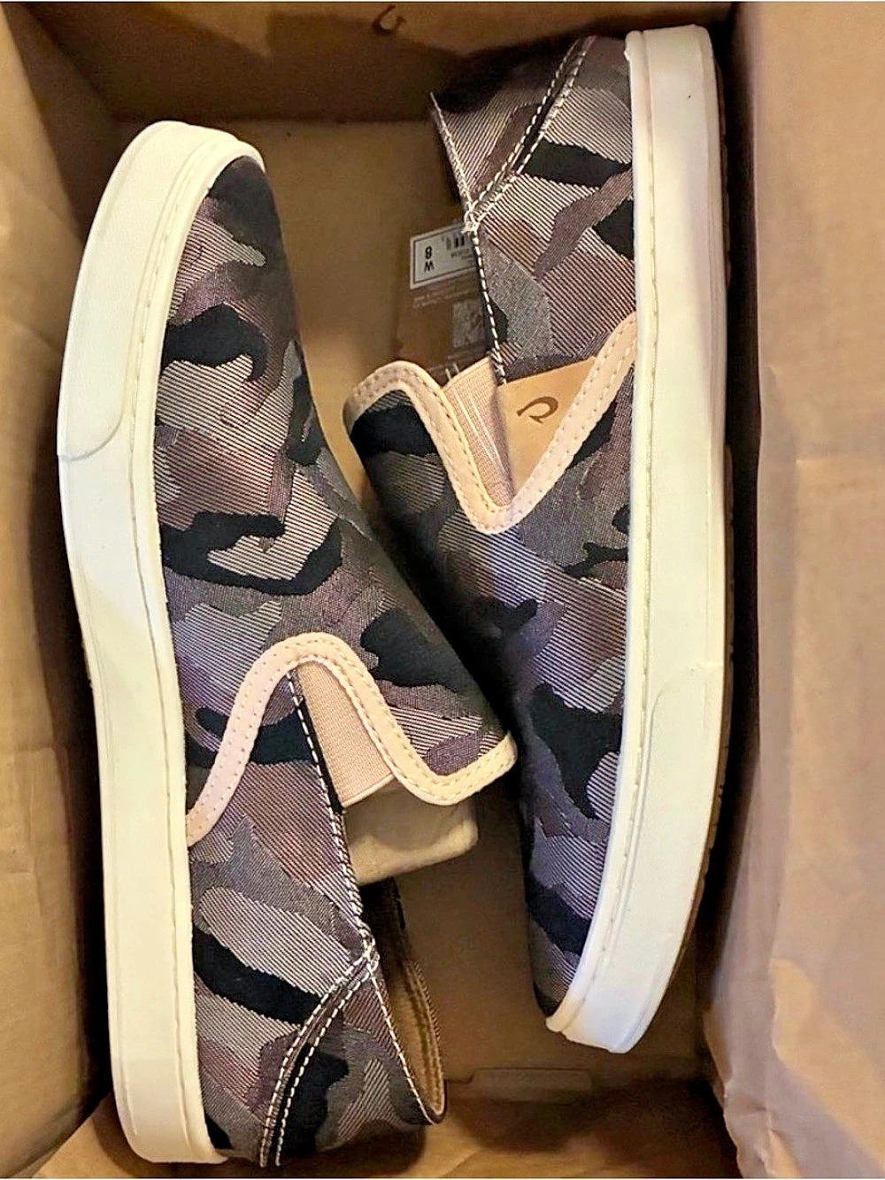 Olukai Pe'ehuea Pa'i Camo Sneakers Black & Gray US 8 BRAND NEW NEVER WORN in ori